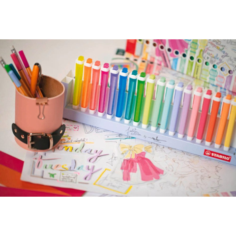Zakreślacz STABILO swing cool/pastel podstawka 18 szt 275/18-02 Zakreślacz STABILO swing cool/pastel podstawka 18 szt 275/18-02